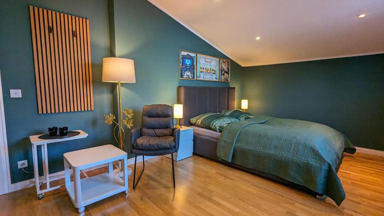 3 Rooms - Zimmervermietung Naehe Flughafen Ber - Gratis Wlan, Parken & Netflix Берлин Экстерьер фото